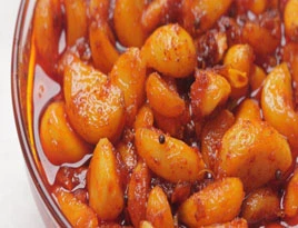 Buy Homemade Andhra Garlic Pickle Online - 500g